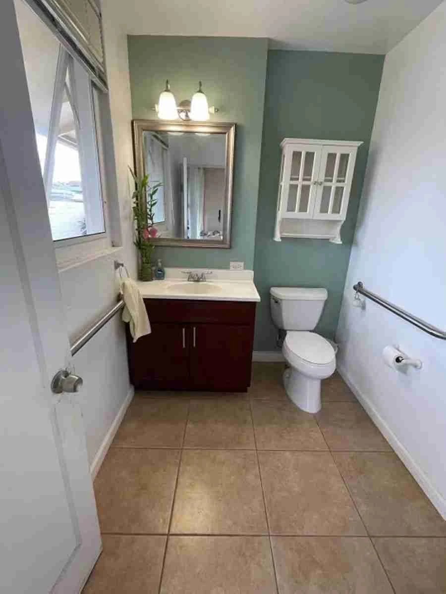 AINA-1001-01 - Photo 2