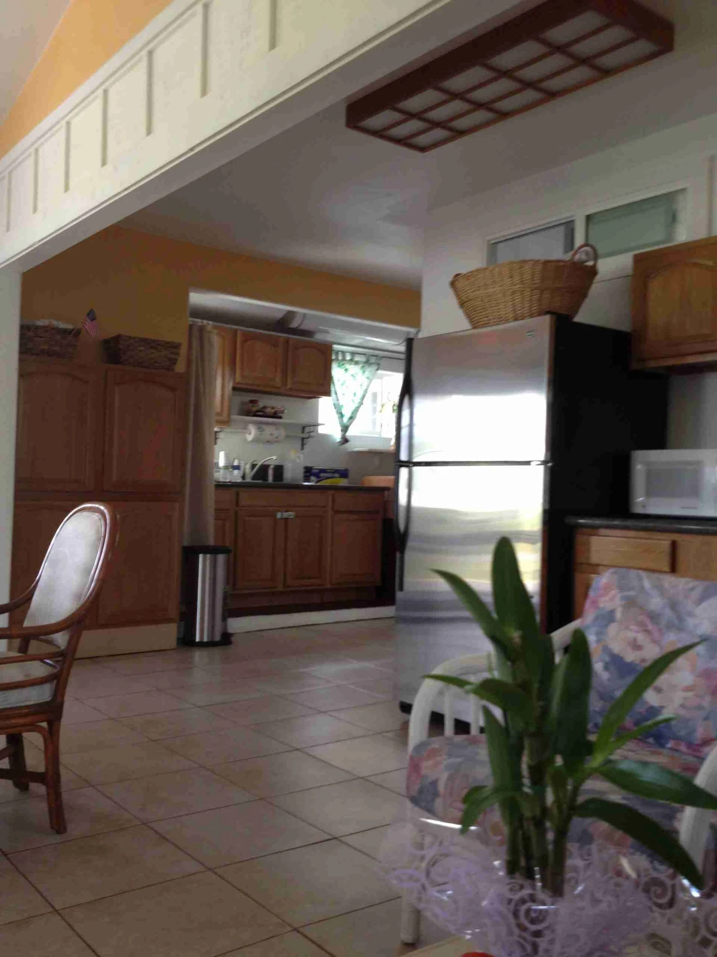 Hilo-1001 (Big Island) - Front Lawn