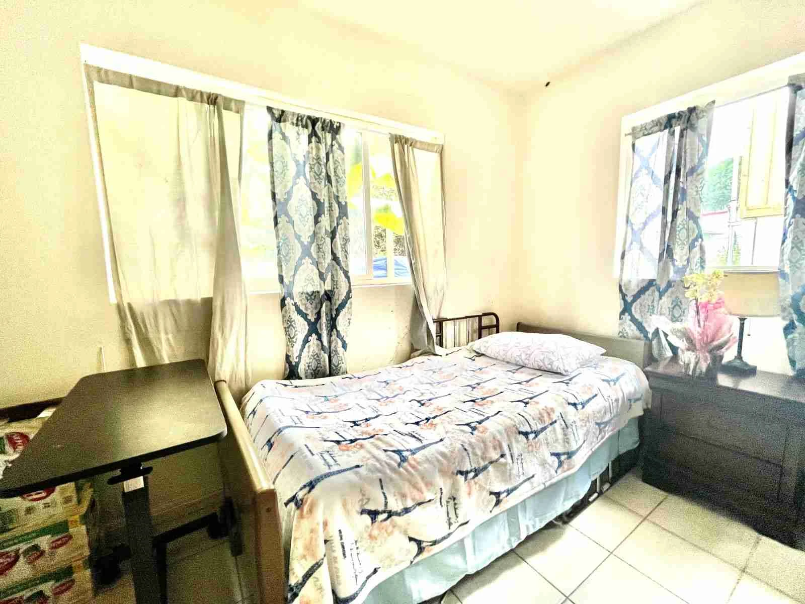 KAIMUKI-1002 - Photo 1