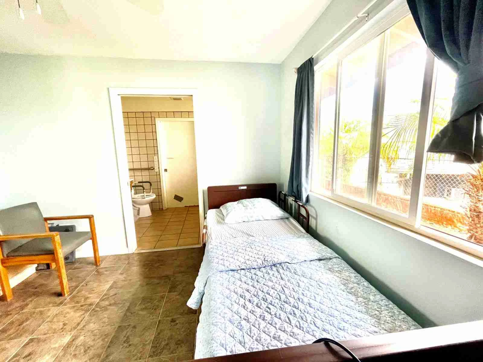 PCTY-1003-02 - Photo 2