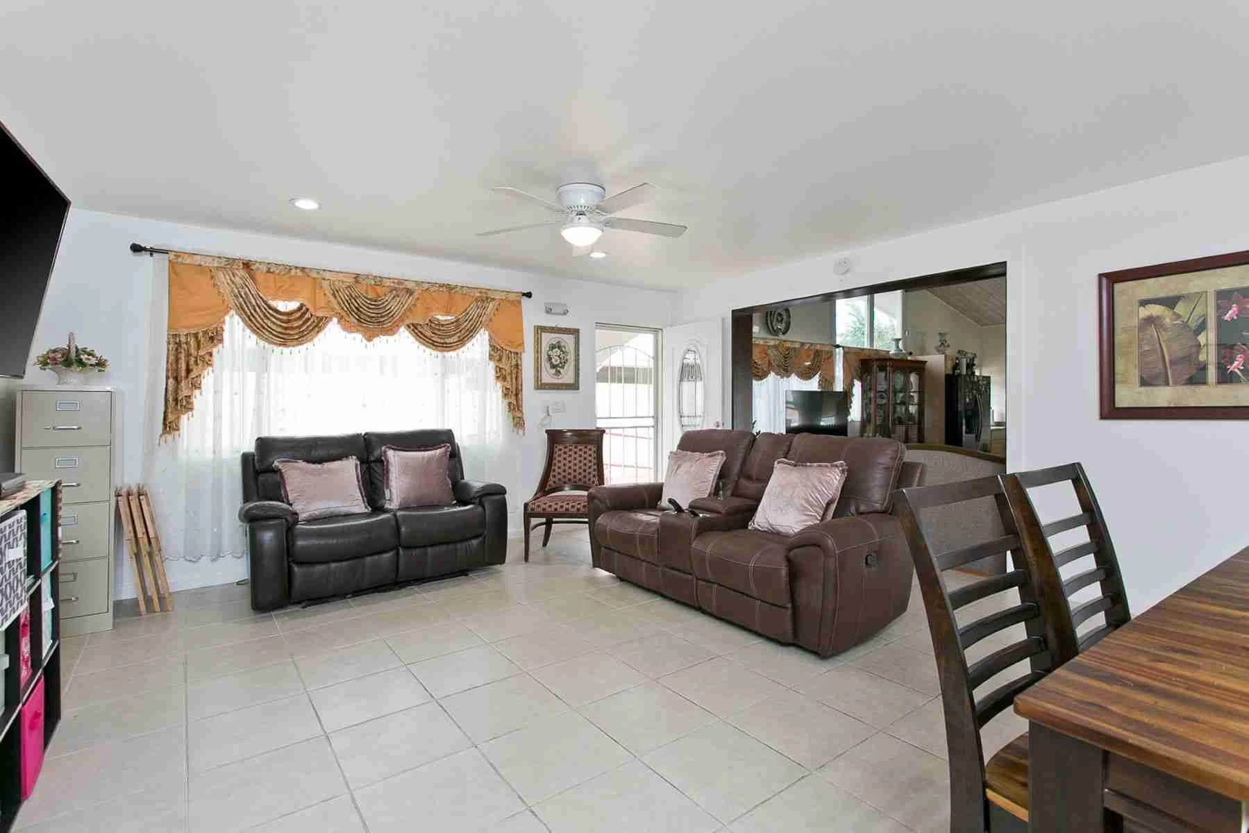 SLAKE-1010 - Photo 2