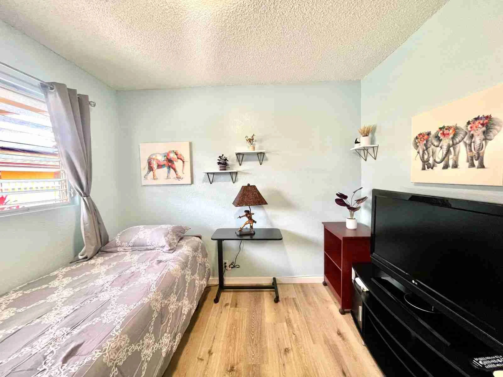 WPHU (VP)-1011 - Photo 5